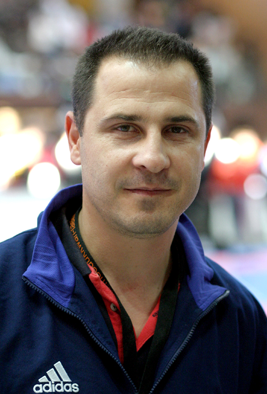 BAYRAKTAR Necdet_2004_0396 Necdet Bayraktar wird als neuer BTU-Landestrainer eingestellt