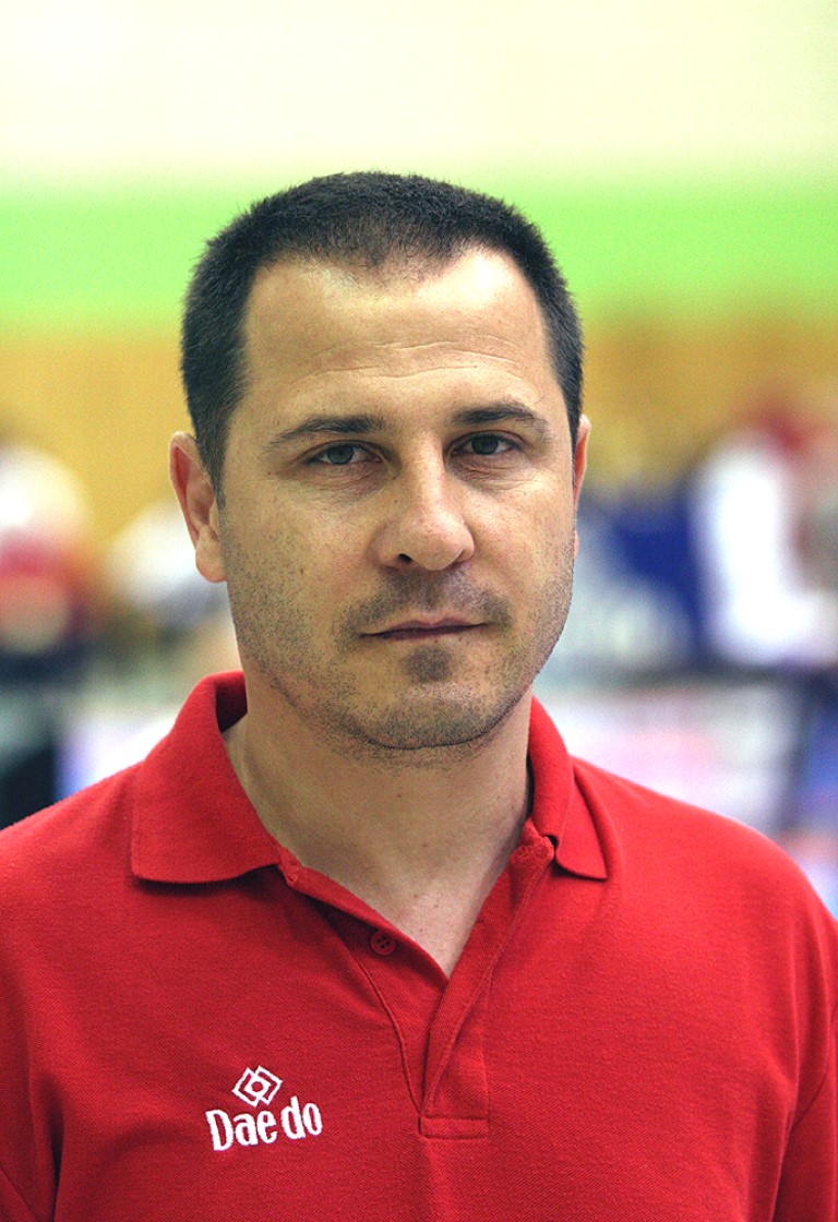 BAYRAKTAR Necdet_2008-0025 Necdet Bayraktar kündigt seine Stelle als BTU-Landestrainer