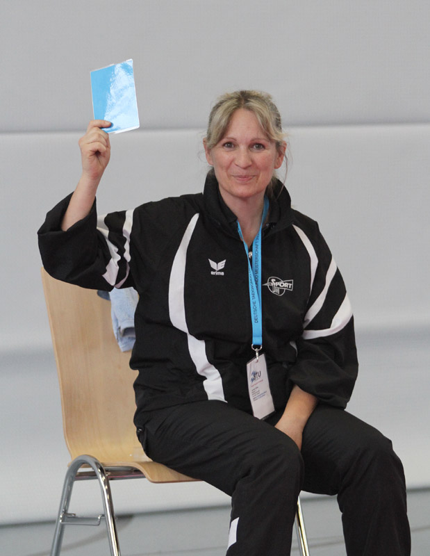 2009_Protest-Karte Challenge_0918 Premiere: Protest-Karten für die Coaches